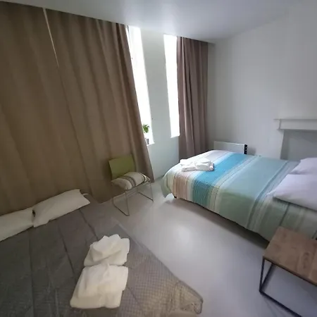 ベッド・アンド・ブレックファスト Chez Jean-claude Pour 2 Personnes Un Seul Lit